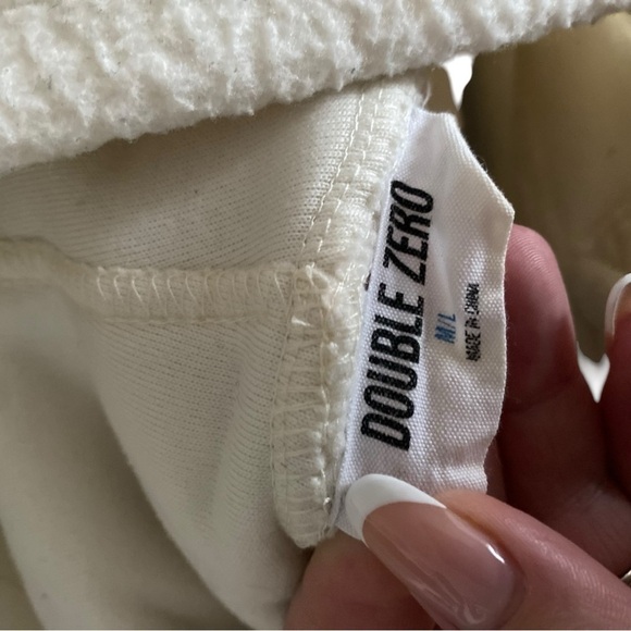 Forever 21 Double Zero Overized Cropped Hoodie I Size: M/L - Picture 9 of 9